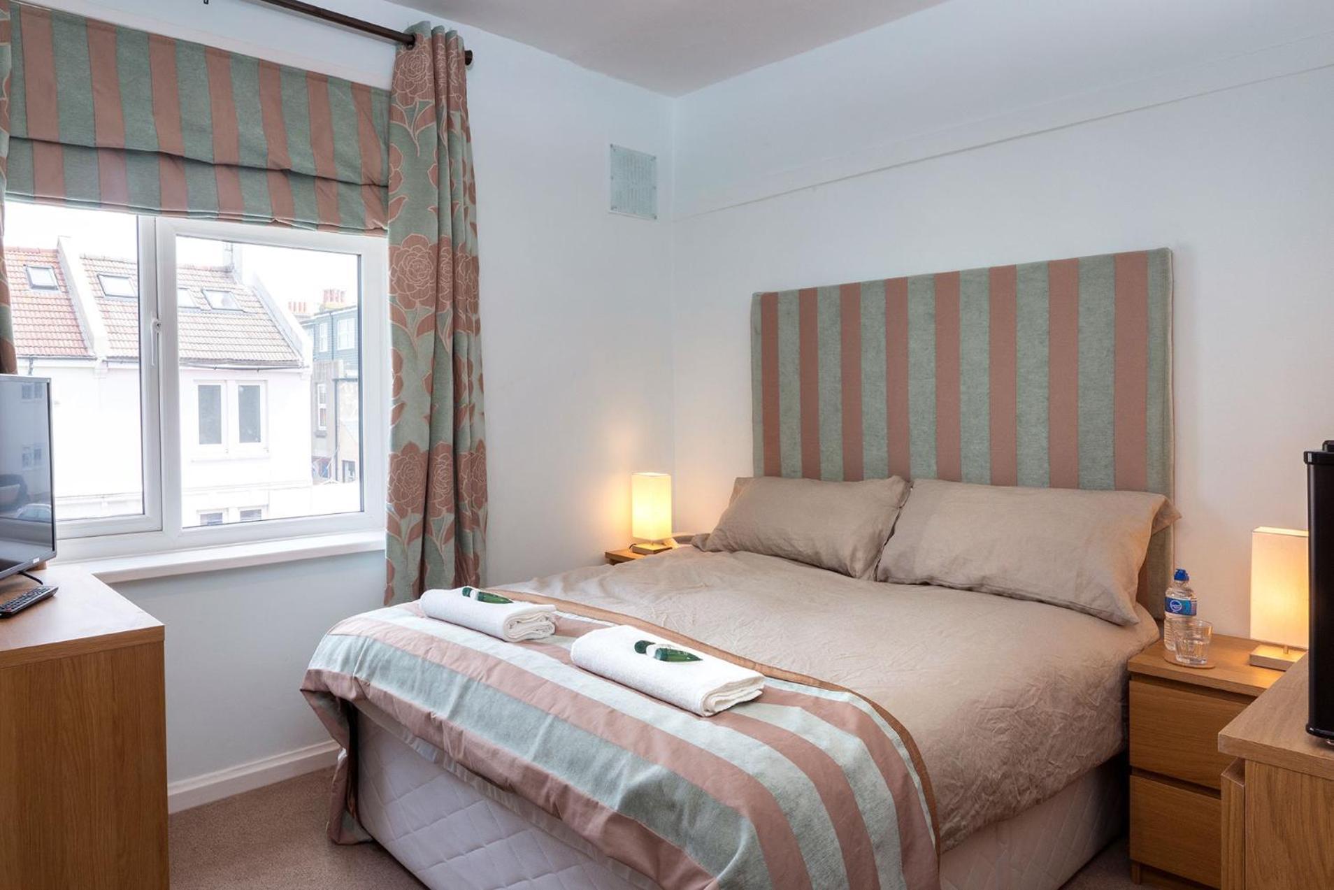 Sunny Queens Park Home - Garden & Private Parking Brighton Exteriör bild